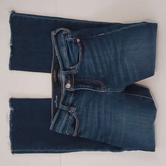 Liverpool The CROP Flare Sz.26/2. Rise 8.5". Raw Hem. L.25".Whiskered Finish.EUC - Picture 2 of 9